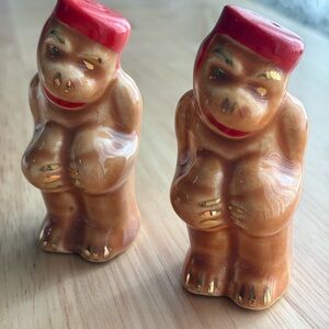 Rare 30’s shakers bell hop monkeys